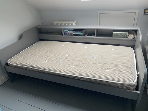 Single day bed with - day,