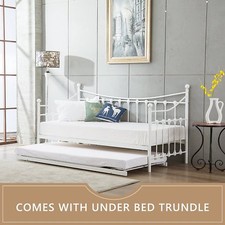 Daybed with under bed trundle